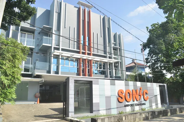 Hotel SONIC Airport Semarang