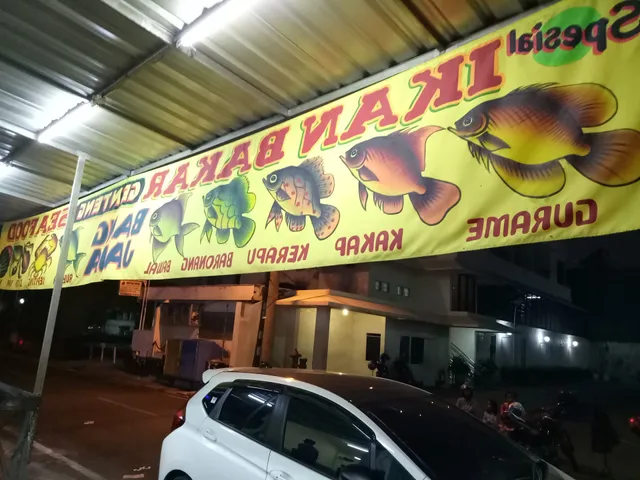 Ikan Bakar Seafood Genteng Besar