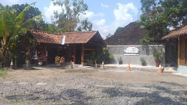 Omah Tembi Homestay