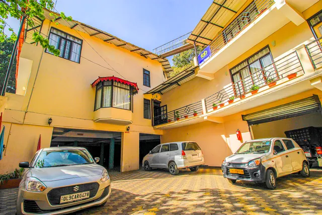 FabHotel Moon II - Hotel in Mallital, Nainital