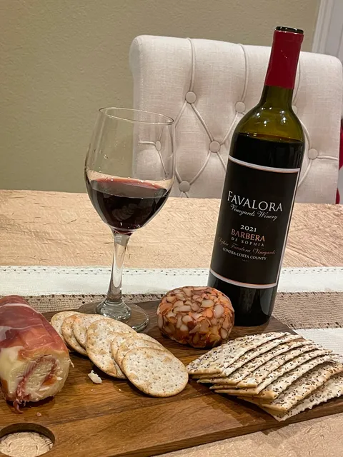 Favalora Vineyards Winery