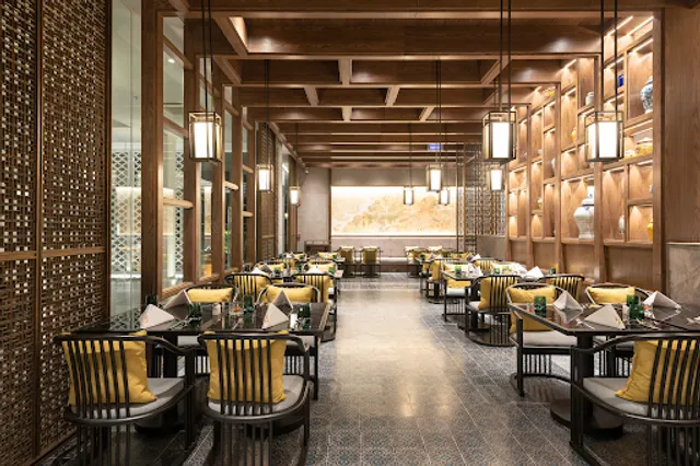 Botan Kitchen & Bar โบตั๋น คิทเช่น แอนด์ บาร์