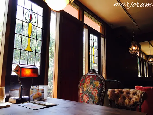 ダイニングカフェマジョラム