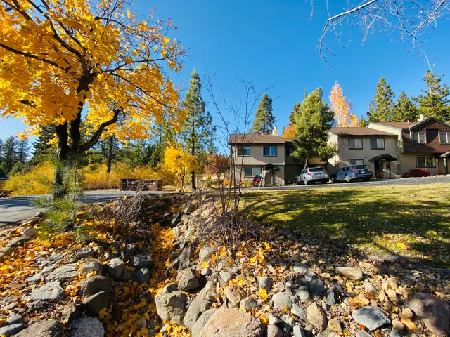 Lake Forest Glen Homeowners