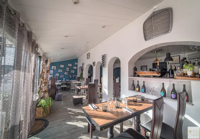 Riviera 3 - restaurant Six-Fours