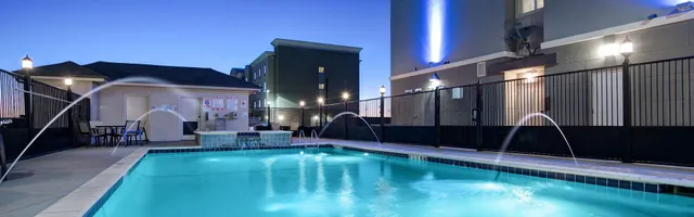 Holiday Inn Express & Suites Monahans I-20 by IHG