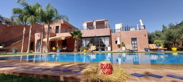 Villa Scil, Piscine Chauffée, Heated Swimming Pool. Service Baby Sitter, Option Gouvernante. Route Ourika Km 18. Marrakech.