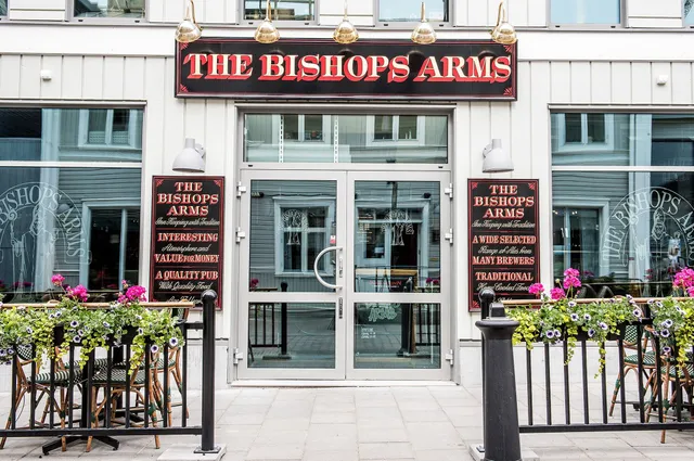 Hotel Bishops arms