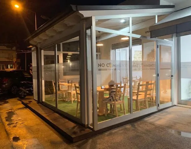 Bar Pizzeria No Comment