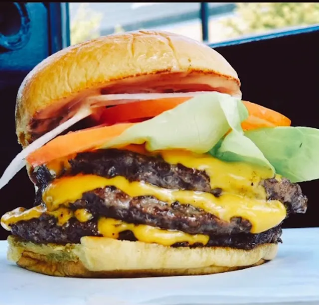 Howdy Burger 11th Street