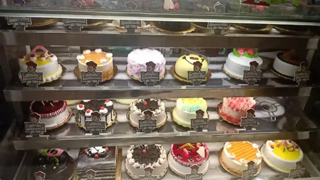 Lakkshay's Cake n Bakes| Baking Bliss