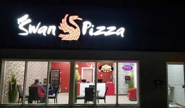 Red Swan Pizza - Regina North