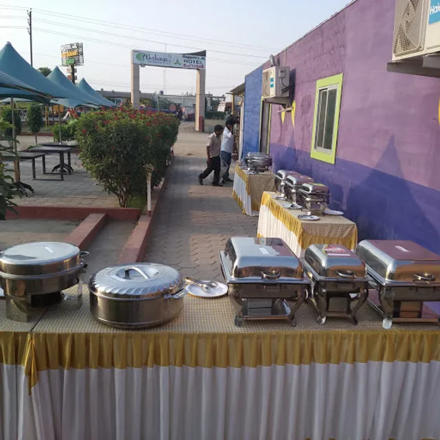 Akshaya Park Restaurant & Hotel A/c