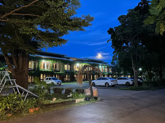 Intara Resort อินทารา รีสอร์ท