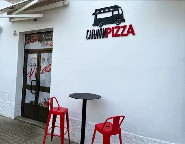 Caravan Pizza
