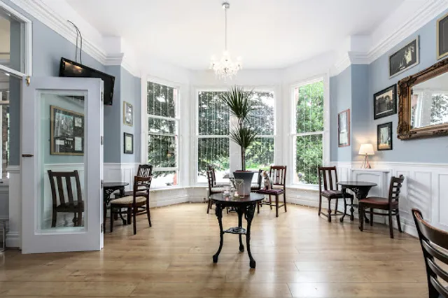 Sefton Park Bar & Bistro