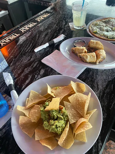 Alisha's 5 Star Dive Bar Williamstown