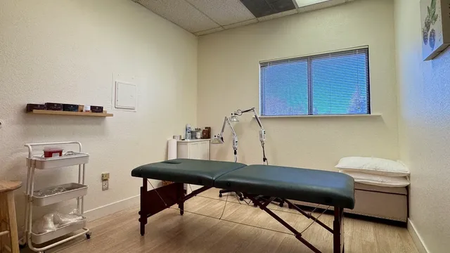 Sinopuncture Health Center