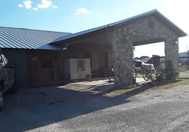 Hunten Lodge Inn Motel