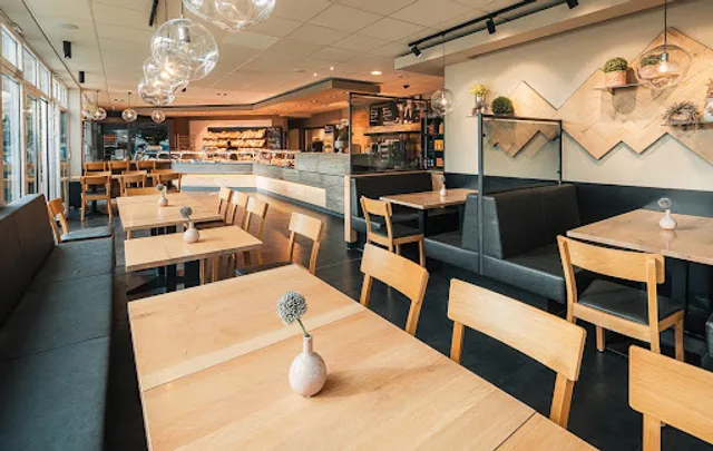 Bittner's bread and Cafe World Paneria