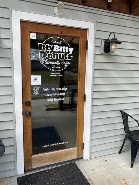 Itty Bitty Donuts & Specialty Coffee