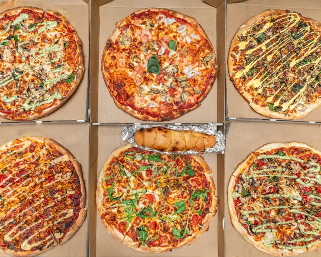 Krish Pizzeria and Ribs - Pizza Restaurant in Willoughby