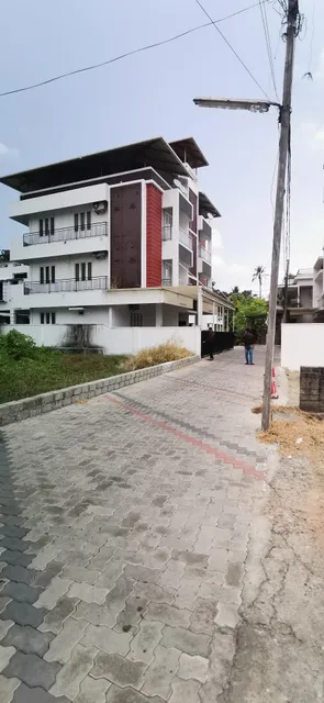 Happy Living Service Apartment