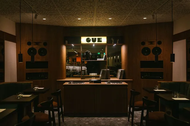 CUE- Bar Restaurant Amsterdam