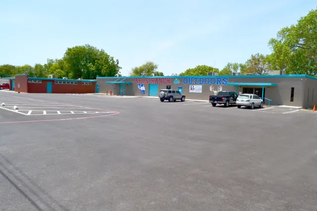 Apos Ranch & Outdoors