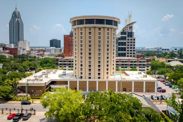 Holiday Inn Mobile-Dwtn/Hist. District by IHG