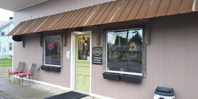 Moss Street Deli And Country Store