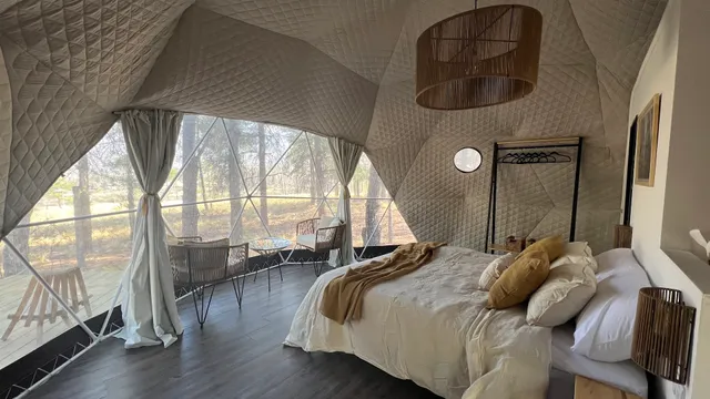 Deer Glamping