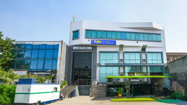 FabHotel Black Stone Palace