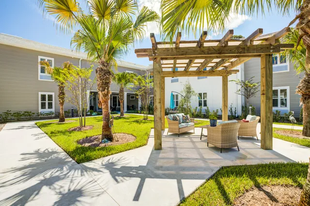 The Canopy at Hickory Creek