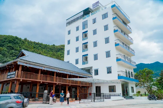 Giang Sơn Hotel & homestay meo vac