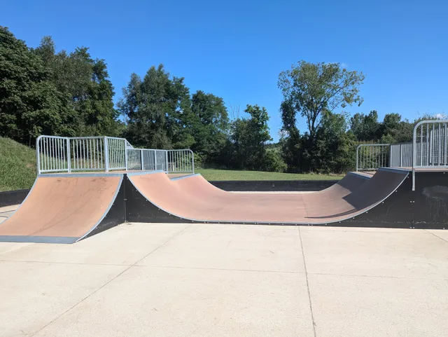 Reagan Skate Park 7/10