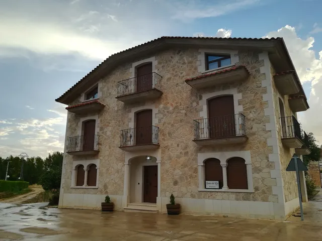 Hostal Paseo del río