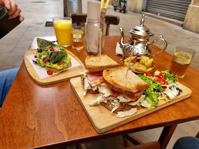 Billy Brunch & Lounge