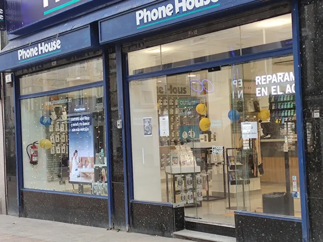 Phone House C. Burgos (Santander) - Tienda de móviles