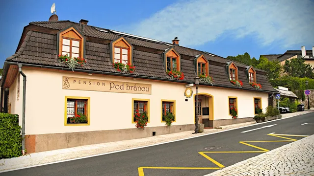 PENZIÓN Pod Bránou