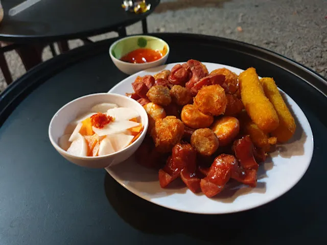 TRÀ SỮA ĂN VẶT - BEN