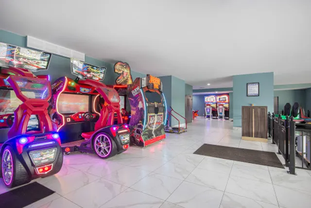 201 Grill and Game Bar