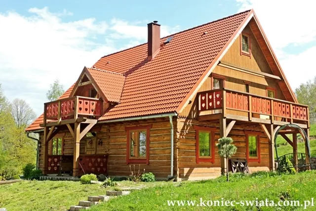 House At The End of the World