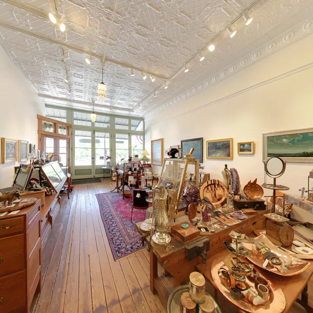 Davis & Blevins Gallery