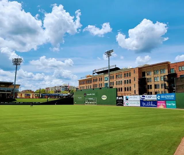 Fluor Field