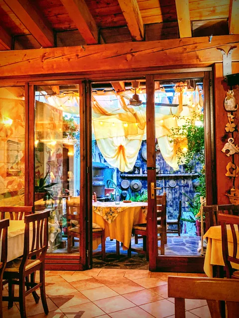 Al Borgo Antico di Mai Roberta & C. Sas