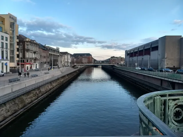 Charleroi Apartotel Des Jardins De La Fontaine Qui Bout