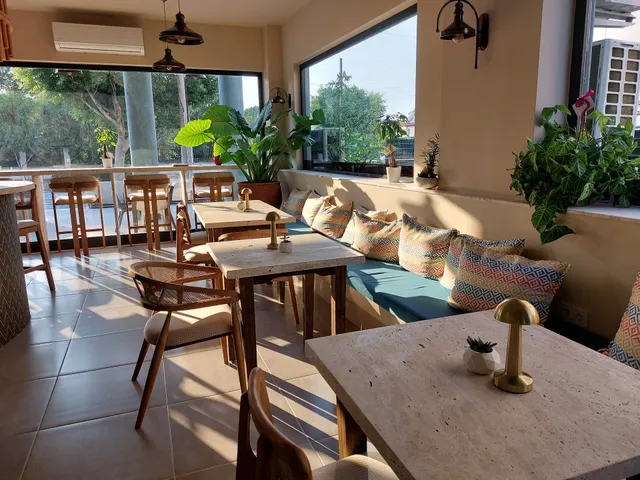 LURA Restaurant & Garden