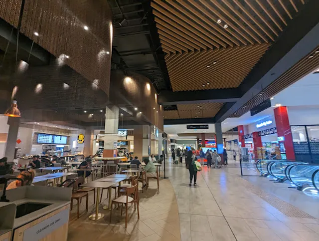 Alleyway Kitchen M-City | 小巷