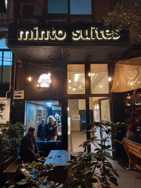 Minto Suites Hotel & Furnished Apartments